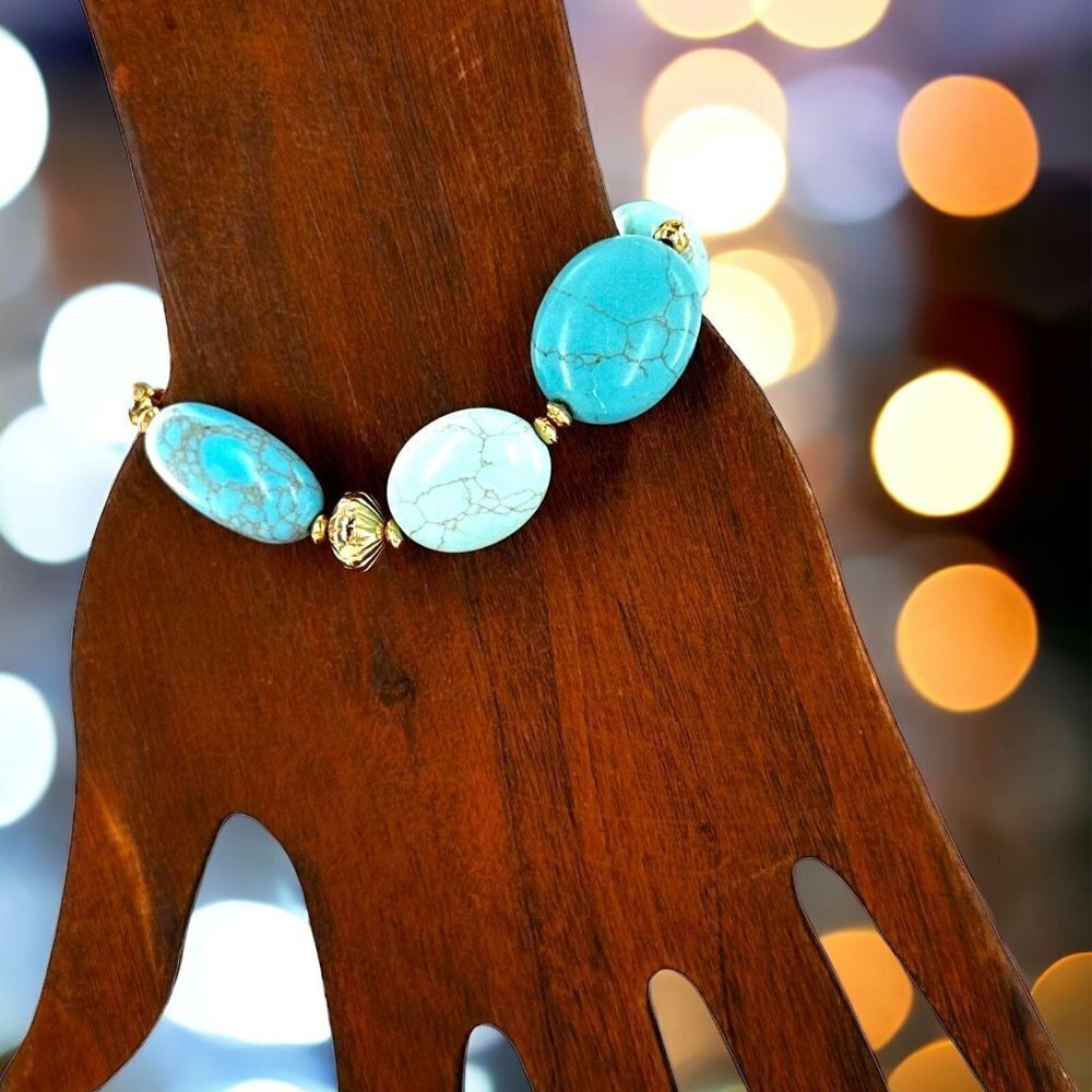 Lauren Ralph Lauren Turquoise Blue & Gold Beaded Bracelet